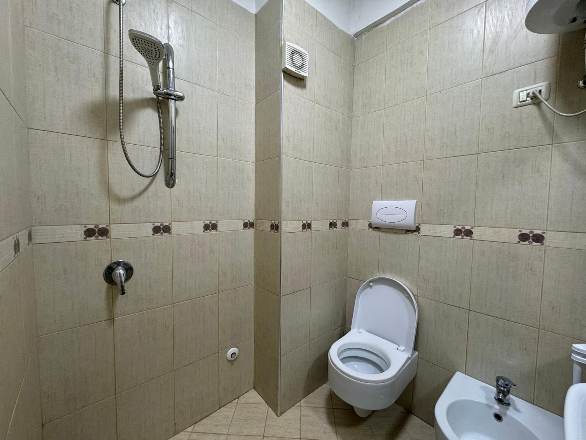Elegant Apartment In Lungomare - N 23 Vlora Kültér fotó