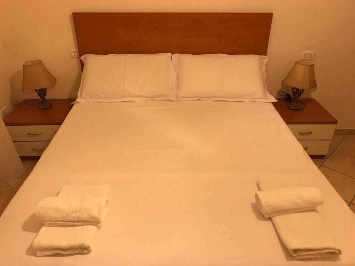 Elegant Apartment In Lungomare - N 23 Vlora Kültér fotó